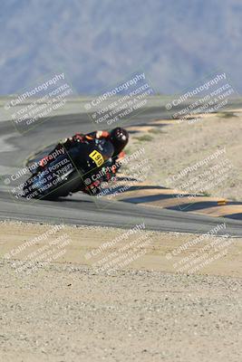 media/Oct-05-2025-CVMA (Sun) [[beeef4f201]]/Race 15-Amateur Formula Middleweight/